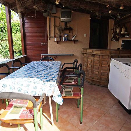 Teo Apartamento Veli Lošinj Exterior foto