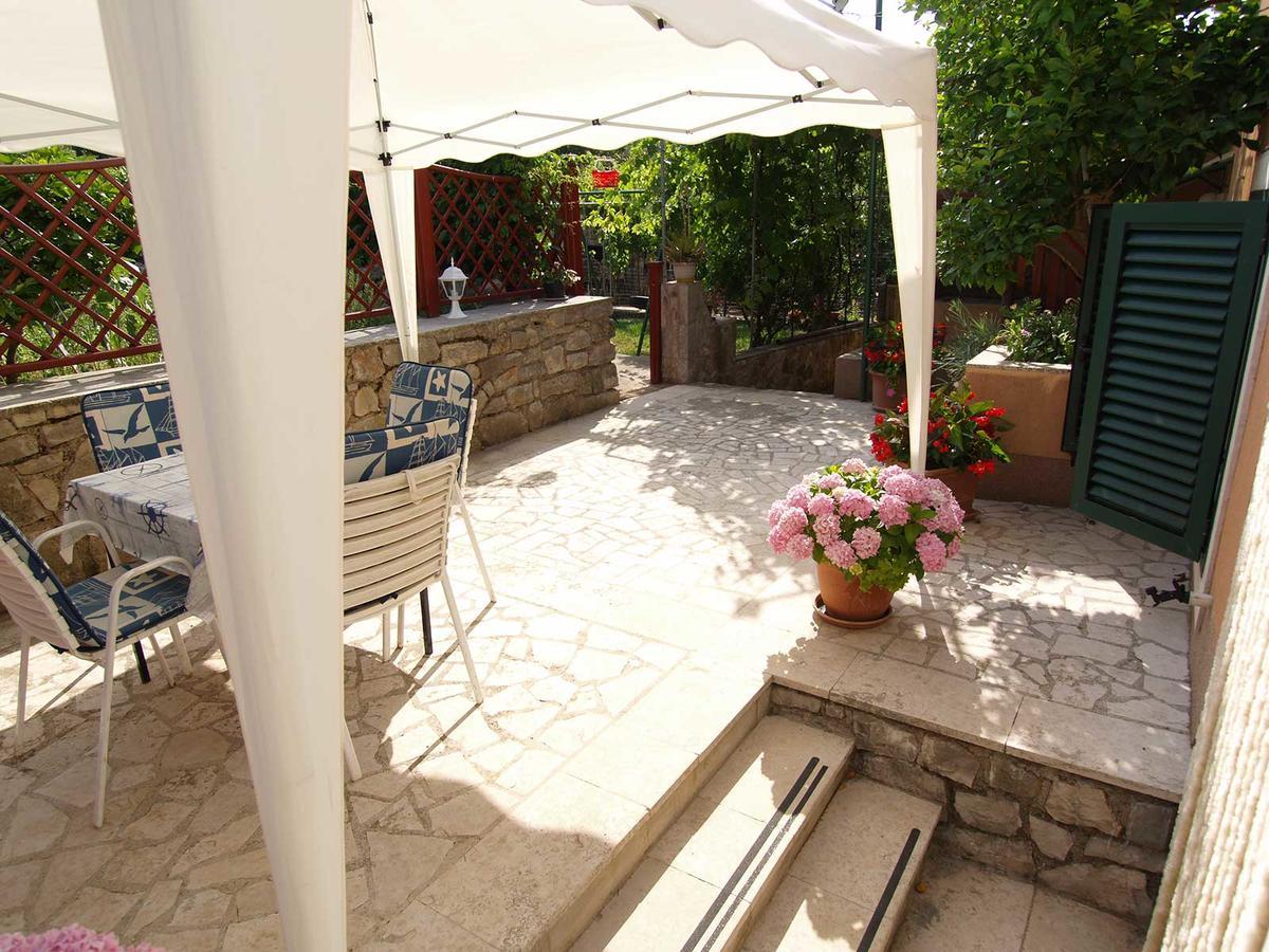 Teo Apartamento Veli Lošinj Exterior foto
