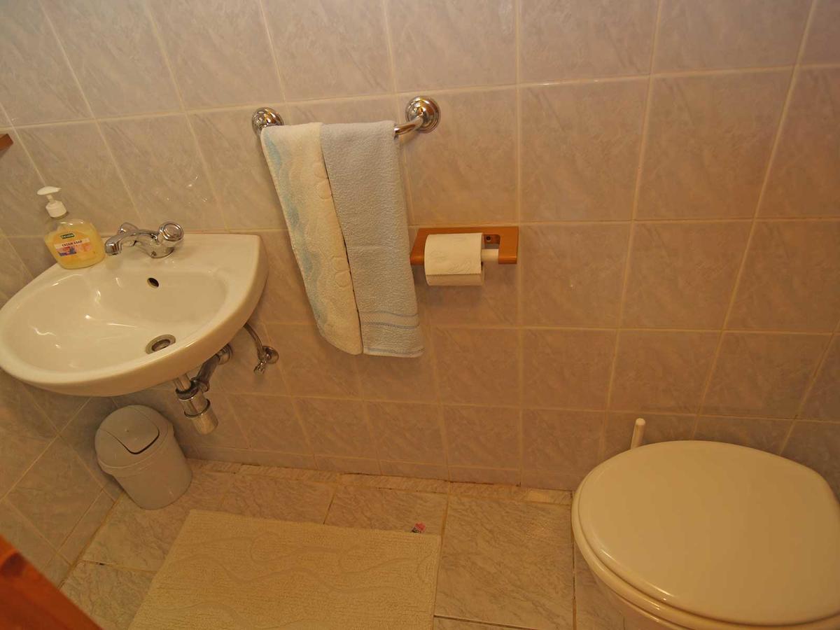 Teo Apartamento Veli Lošinj Exterior foto