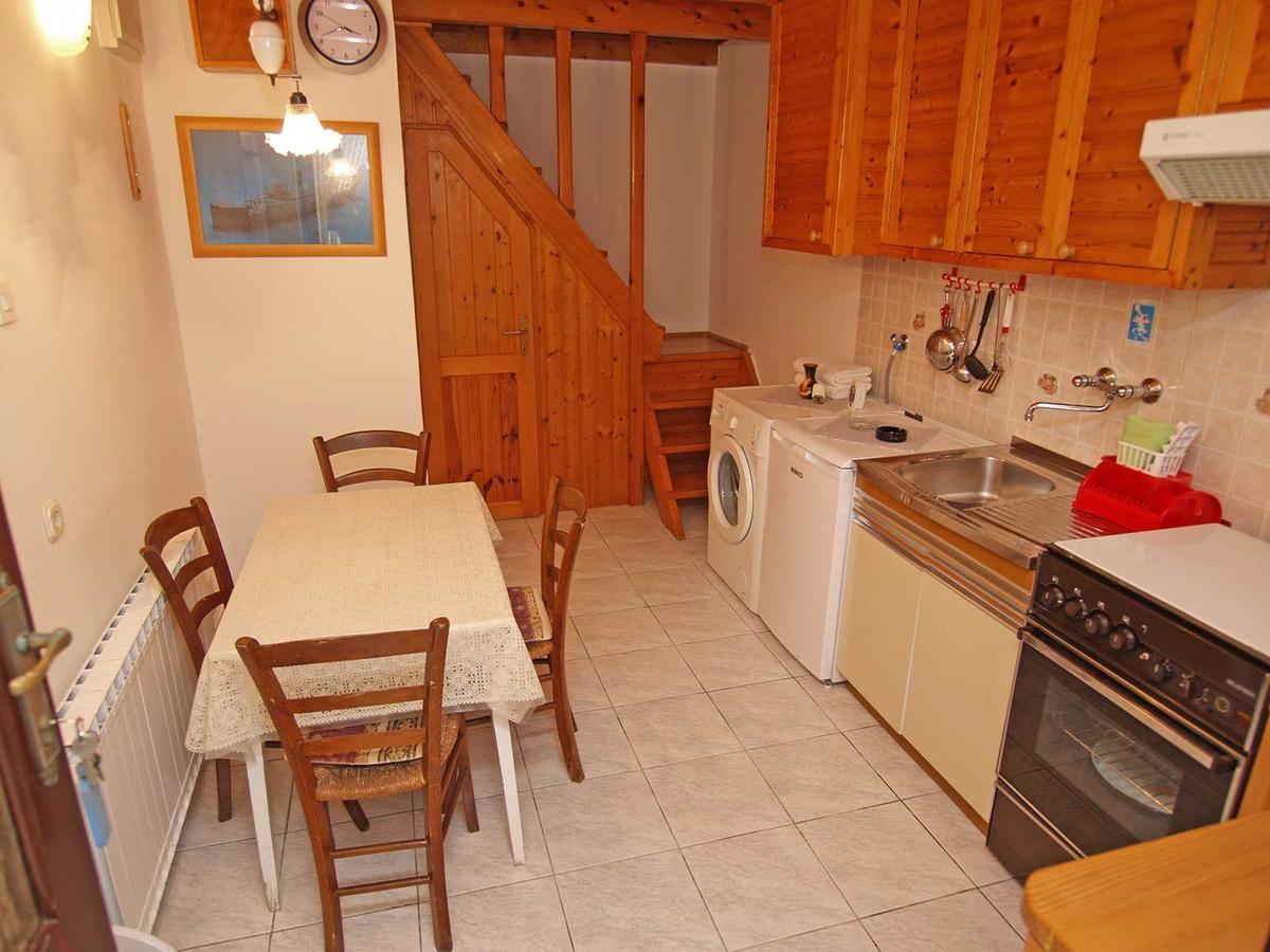 Teo Apartamento Veli Lošinj Exterior foto