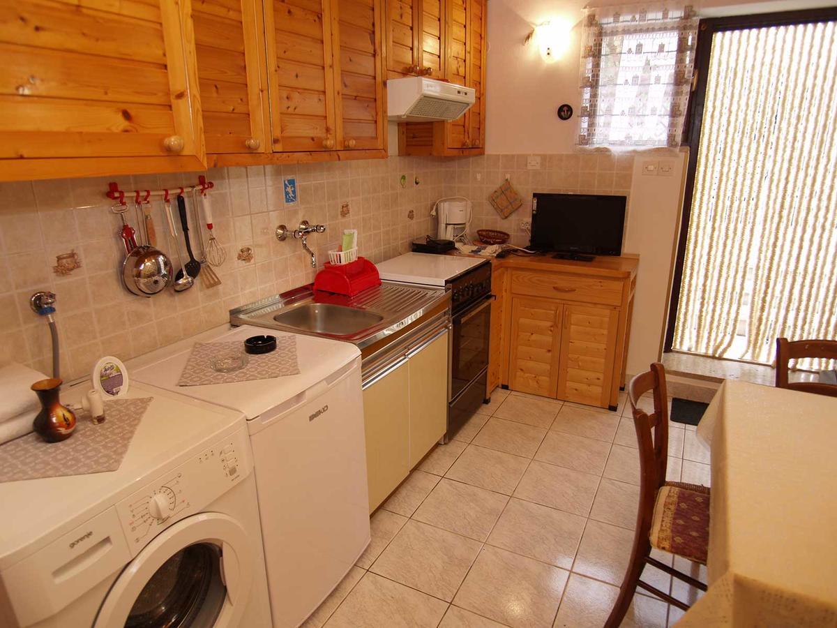 Teo Apartamento Veli Lošinj Exterior foto